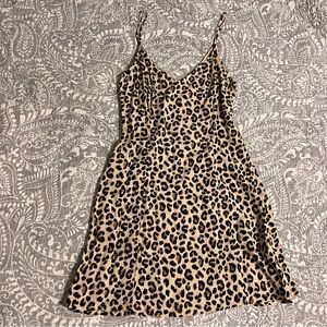 H&M Divided cheetah print dress